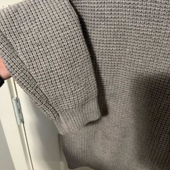 Wilfred Waffle Knit Sweater 🌟 - Picture 4 of 9